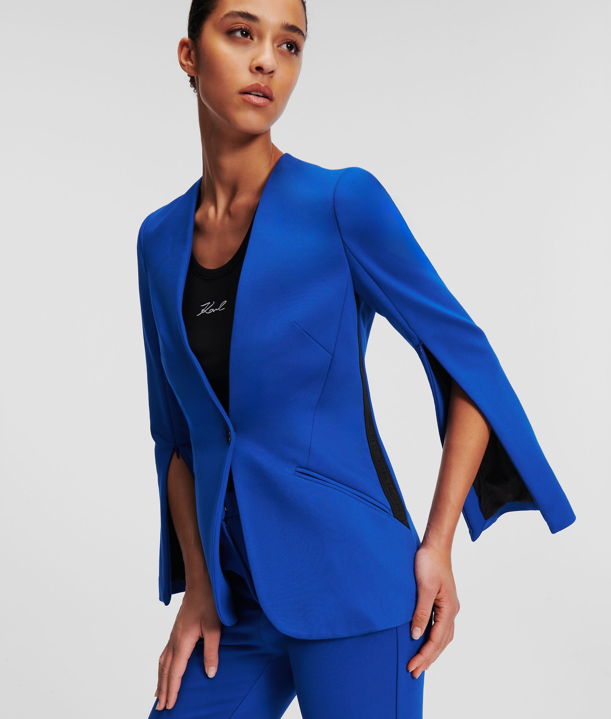 (image for) Ingenious Collarless Punto Blazer